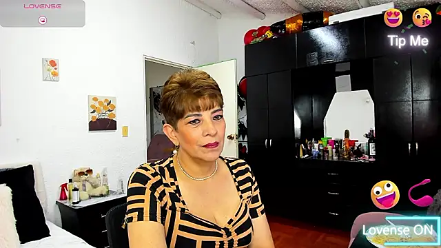 Snapshot of Angelina_Stone_65 chatting on February 26, 2026, 8:20 pm Angelina Stone 65 online show from February 26, 2026, 8:20 pm