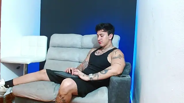 JUSTIN FULLER1 online show from March 25, 2026, 11:14 pm