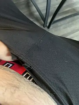 showoff79vers online show from March 15, 2025, 7:16 pm