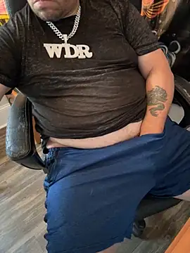 showoff79vers online show from November 16, 2025, 6:23 pm