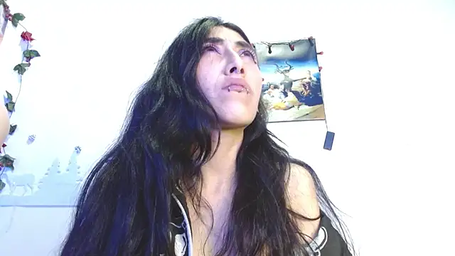 Snapshot of Asterothxznikki chatting on December 30, 2024, 10:10 am Asterothxznikki online show from December 30, 2024, 10:10 am