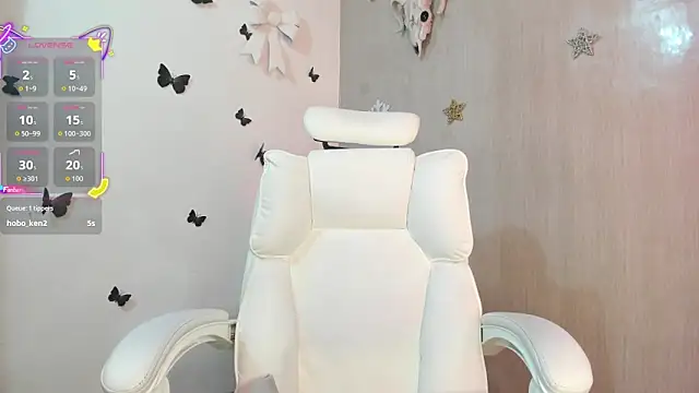 Asterothxznikki online show from February 20, 2026, 1:46 am