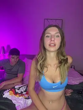 emma05 online show from June 9, 2026, 6:31 pm