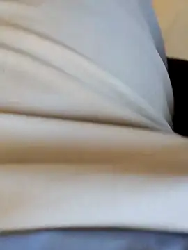 Snapshot of MrNick74 chatting on December 20, 2025, 4:04 am MrNick74 online show from December 20, 2025, 4:04 am