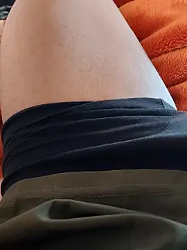 Snapshot of MrNick74 chatting on February 7, 2026, 5:37 am MrNick74 online show from February 7, 2026, 5:37 am