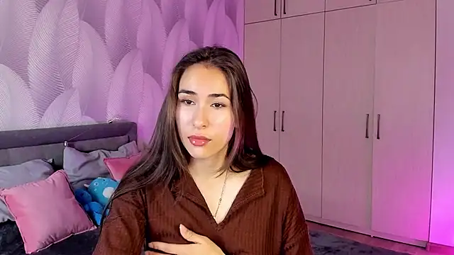 Snapshot of Bambiii_bby chatting on September 14, 2025, 1:28 am Bambiii bby online show from September 14, 2025, 1:28 am