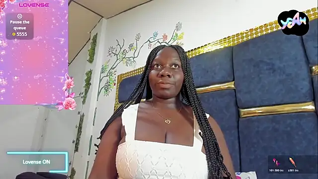 skaysanchez1 online show from October 20, 2025, 7:03 pm