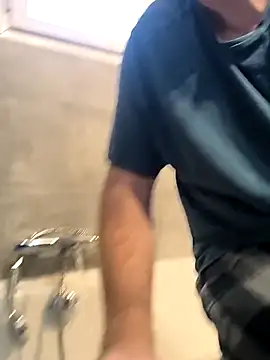 bogland33 online show from November 15, 2025, 1:04 pm