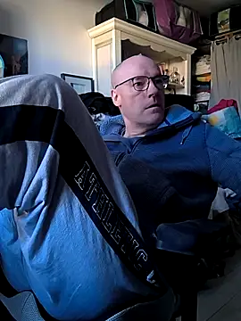 bogland33 online show from February 23, 2026, 1:01 pm