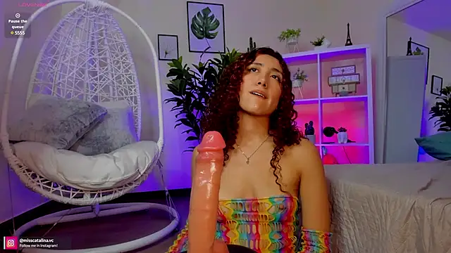 Snapshot of miss_catalinaa chatting on March 13, 2025, 3:39 pm miss catalinaa online show from March 13, 2025, 3:39 pm