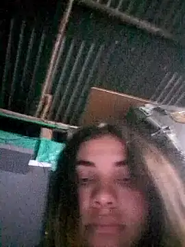 ojitos bello online show from January 15, 2025, 3:11 am