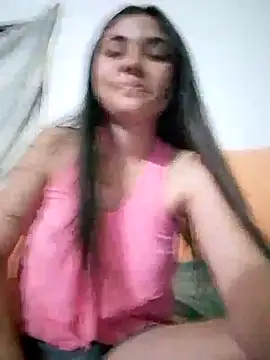 ojitos bello online show from February 19, 2025, 2:33 am