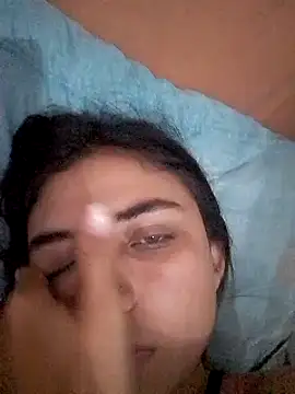 ojitos bello online show from February 7, 2025, 3:34 am