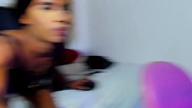 alejandrasxx online show from February 21, 2025, 8:27 pm