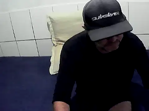 pierdona online show from March 25, 2026, 8:52 pm