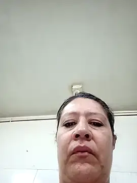 Snapshot of carolina_linarez69 chatting on May 25, 2026, 4:49 pm carolina linarez69 online show from May 25, 2026, 4:49 pm