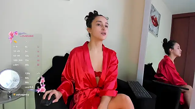 Snapshot of its__angelica_ chatting on November 17, 2025, 6:45 pm its angelica online show from November 17, 2025, 6:45 pm