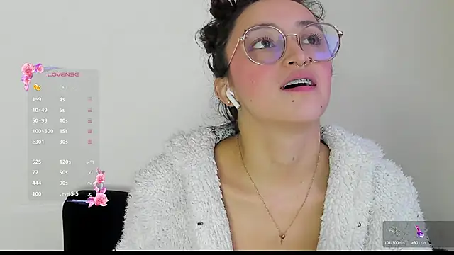 Snapshot of its__angelica_ chatting on September 30, 2025, 7:09 pm its angelica online show from September 30, 2025, 7:09 pm