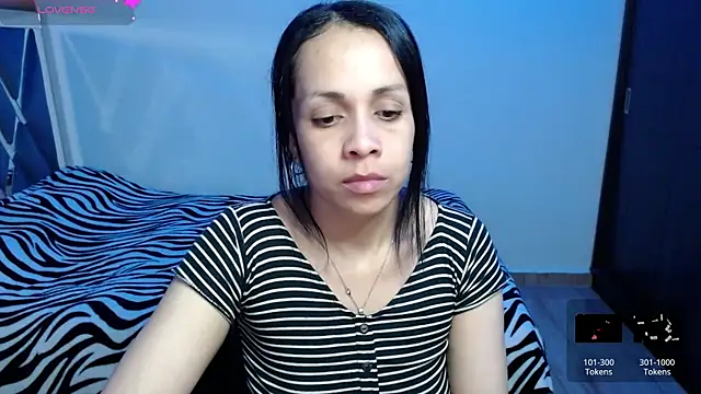 Snapshot of Amber_Lovely chatting on September 16, 2025, 12:00 am Amber Lovely online show from September 16, 2025, 12:00 am