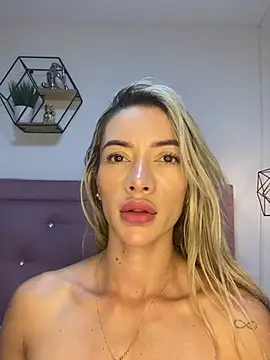 Anna quinn online show from February 28, 2025, 2:42 am