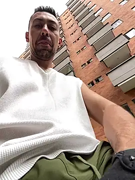 dantedesirexx online show from March 1, 2026, 7:03 pm