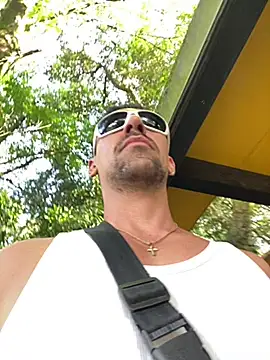 dantedesirexx online show from February 9, 2026, 9:35 pm