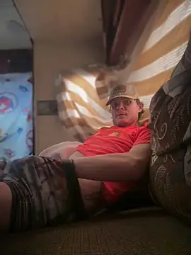 devinshd online show from March 19, 2026, 9:04 pm