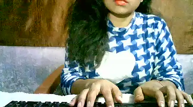 Snapshot of Sexy_Dimpy chatting on December 8, 2024, 6:39 pm Sexy Dimpy online show from December 8, 2024, 6:39 pm