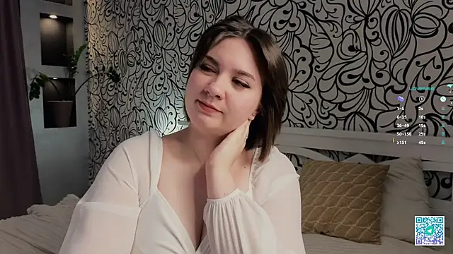 Snapshot of ZaraCrumpton chatting on February 4, 2025, 11:16 am ZaraCrumpton online show from February 4, 2025, 11:16 am