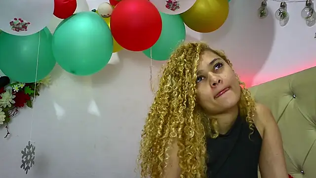 Snapshot of gaby_jin chatting on January 20, 2025, 11:24 am gaby jin online show from January 20, 2025, 11:24 am