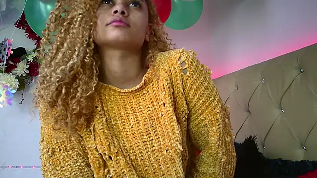 Snapshot of gaby_jin chatting on January 6, 2025, 11:40 am gaby jin online show from January 6, 2025, 11:40 am