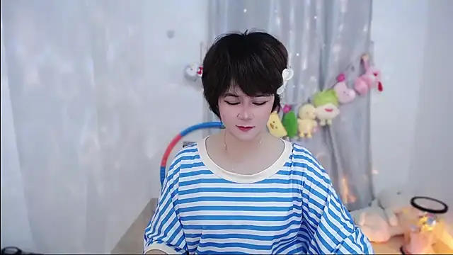 Fan ting online show from October 19, 2025, 2:03 am