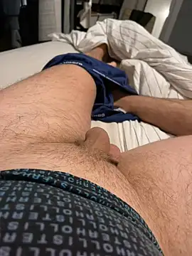 Snapshot of RSR_26689 chatting on March 1, 2025, 9:48 pm RSR 26689 online show from March 1, 2025, 9:48 pm