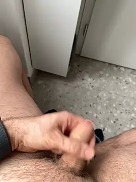 Snapshot of RSR_26689 chatting on March 11, 2025, 10:51 am RSR 26689 online show from March 11, 2025, 10:51 am