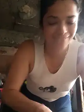 Snapshot of Elvishcassie_ chatting on March 7, 2025, 9:38 pm Elvishcassie online show from March 7, 2025, 9:38 pm