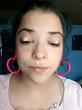 Snapshot of Elvishcassie_ chatting on November 14, 2025, 8:12 pm Elvishcassie online show from November 14, 2025, 8:12 pm