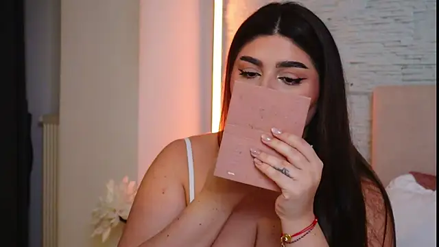 RachelSwaan online show from March 19, 2026, 6:46 am