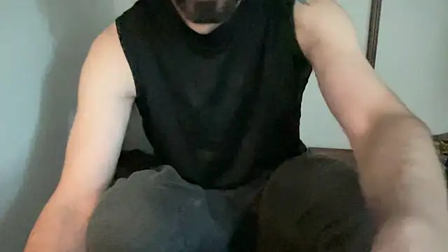 Snapshot of alphajoshkosh chatting on May 10, 2026, 11:50 pm alphajoshkosh online show from May 10, 2026, 11:50 pm