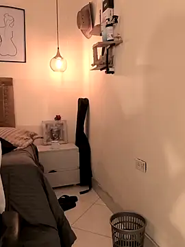 Snapshot of evafoxs chatting on December 3, 2025, 8:52 pm evafoxs online show from December 3, 2025, 8:52 pm