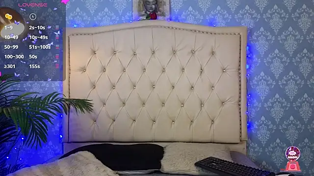 Snapshot of evafoxs chatting on September 16, 2025, 9:38 pm evafoxs online show from September 16, 2025, 9:38 pm