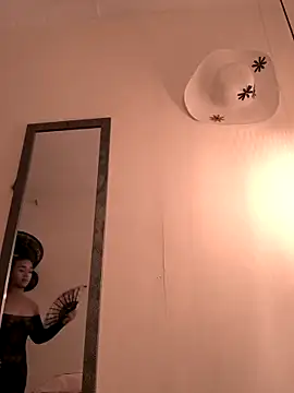 Snapshot of evafoxs chatting on November 4, 2025, 3:49 pm evafoxs online show from November 4, 2025, 3:49 pm