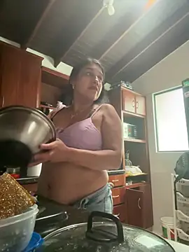 Snapshot of siri_duque chatting on April 1, 2026, 10:07 pm siri duque online show from April 1, 2026, 10:07 pm