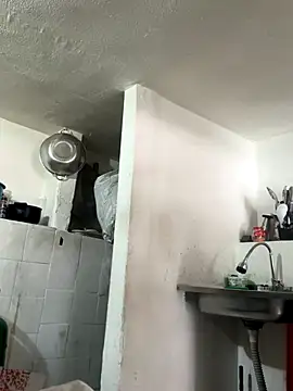 Snapshot of siri_duque chatting on December 4, 2025, 4:17 pm siri duque online show from December 4, 2025, 4:17 pm