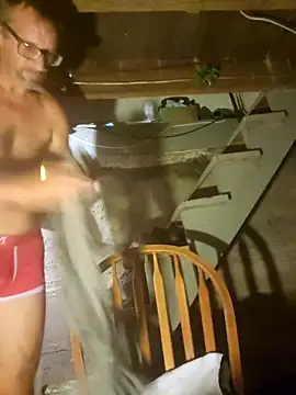 chatwatchcum online show from September 26, 2025, 5:31 pm