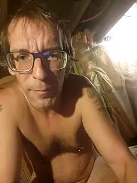 chatwatchcum online show from November 8, 2025, 7:39 pm