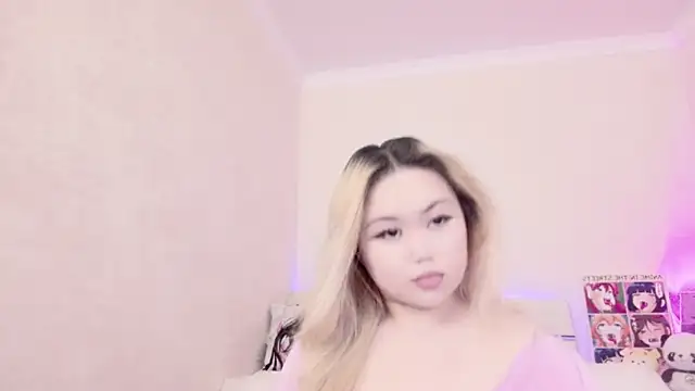 Snapshot of amelia_sunlight chatting on February 25, 2025, 12:36 am amelia sunlight online show from February 25, 2025, 12:36 am