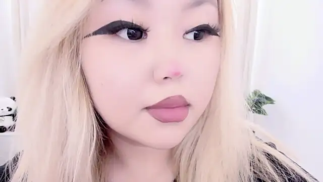 Snapshot of amelia_sunlight chatting on March 6, 2025, 4:52 am amelia sunlight online show from March 6, 2025, 4:52 am