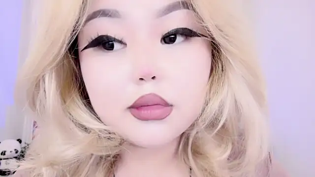 Snapshot of amelia_sunlight chatting on March 17, 2025, 1:14 am amelia sunlight online show from March 17, 2025, 1:14 am