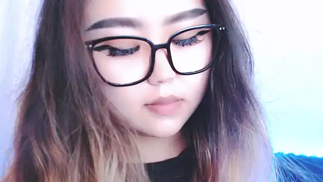 Snapshot of amelia_sunlight chatting on August 7, 2026, 4:35 pm amelia sunlight online show from August 7, 2026, 4:35 pm