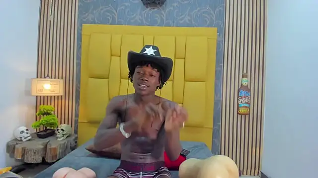 Snapshot of chimi88 chatting on November 25, 2025, 11:32 am chimi88 online show from November 25, 2025, 11:32 am